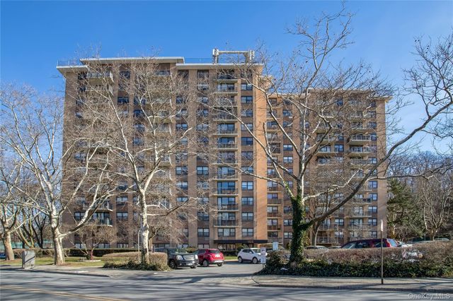 155 Ferris Avenue 8K, White Plains, NY 10603