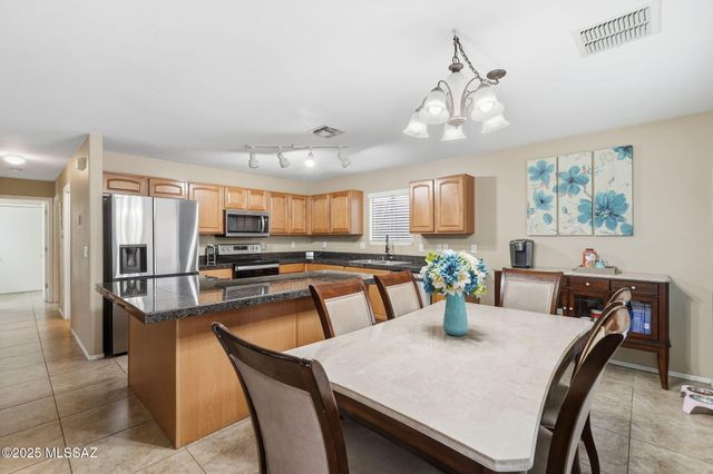 12902 N Pocatella Drive, Marana, AZ 85653