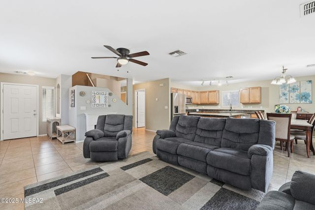 12902 N Pocatella Drive, Marana, AZ 85653