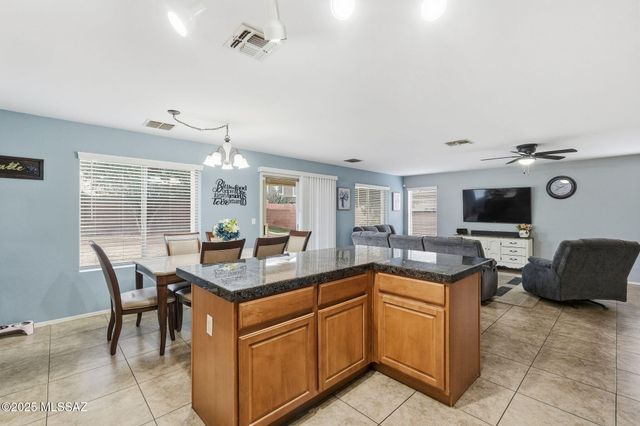 12902 N Pocatella Drive, Marana, AZ 85653