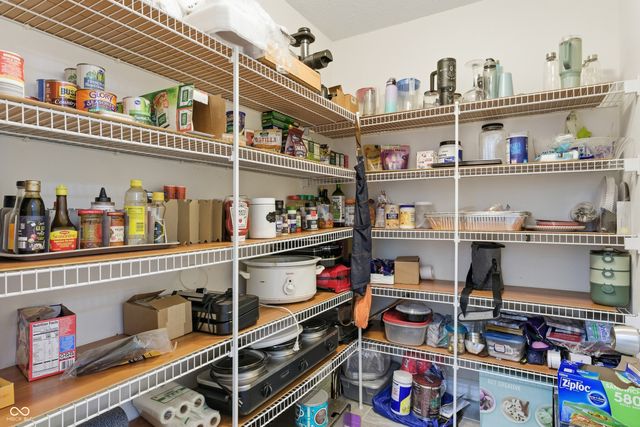 7517 Wildcat Run Lane, Indianapolis, IN 46239