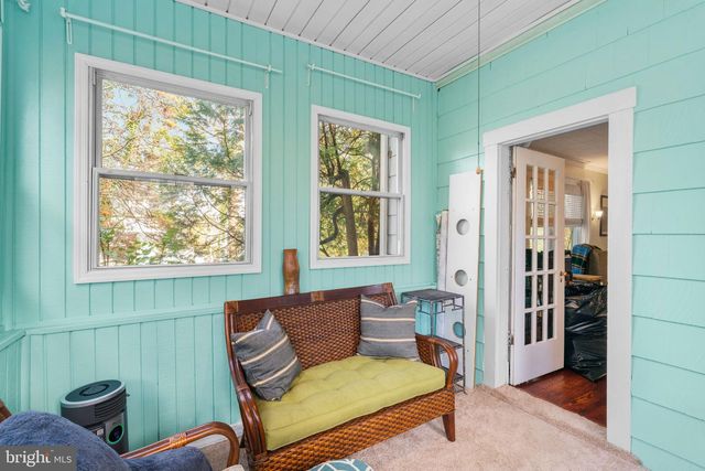 2409 POPLAR DR, Baltimore, MD 21207