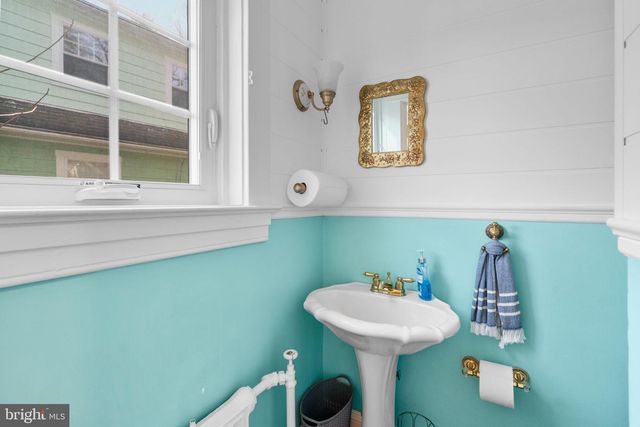 2409 POPLAR DR, Baltimore, MD 21207