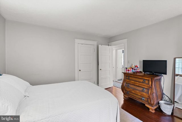 2409 POPLAR DR, Baltimore, MD 21207