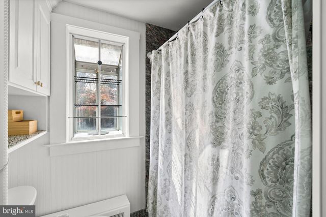 2409 POPLAR DR, Baltimore, MD 21207