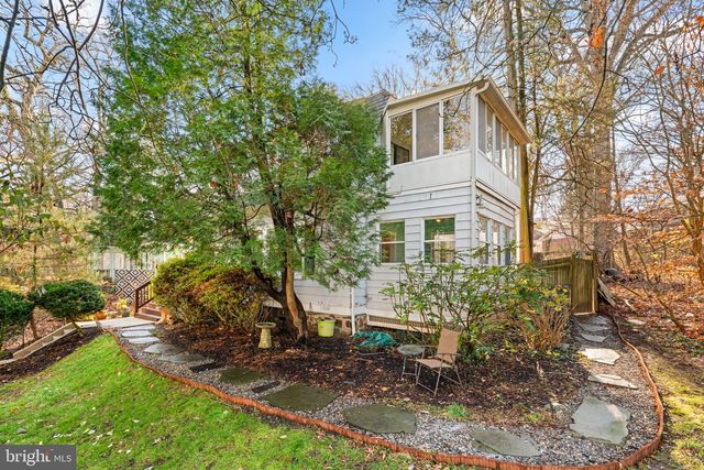 2409 POPLAR DR, Baltimore, MD 21207