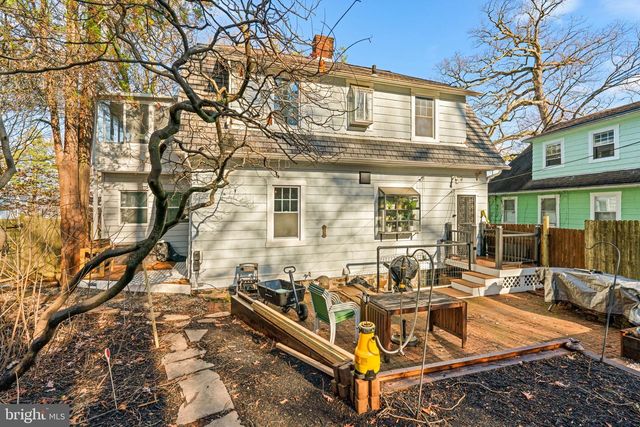 2409 POPLAR DR, Baltimore, MD 21207