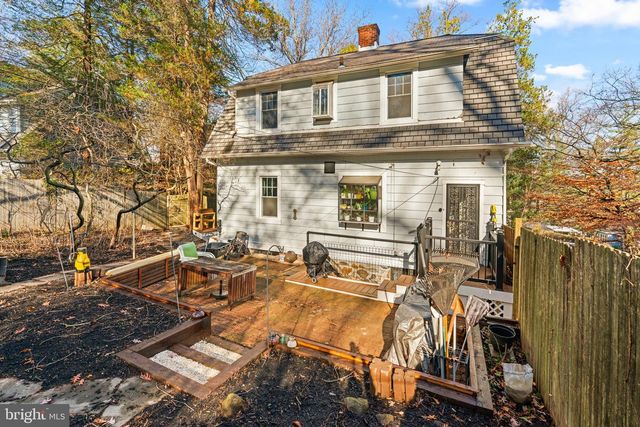 2409 POPLAR DR, Baltimore, MD 21207