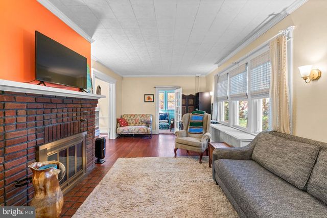 2409 POPLAR DR, Baltimore, MD 21207