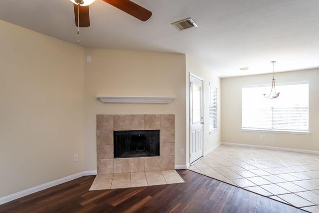 13321 Enchanted Way Drive, Montgomery, TX 77356