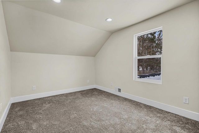 317 E RICHMOND STREET, Shawano, WI 54166