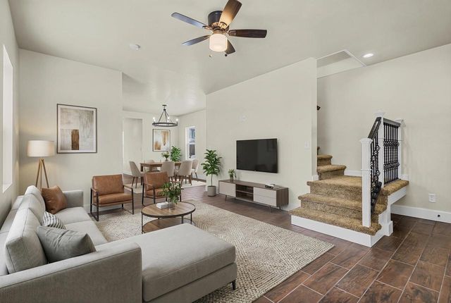 317 E RICHMOND STREET, Shawano, WI 54166