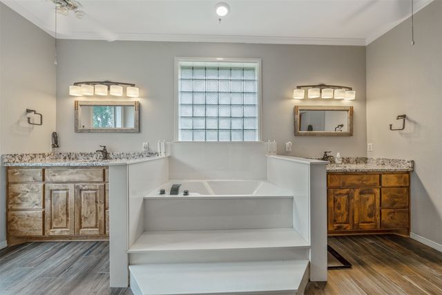 293 County Road 2768, Mineola, TX 75773