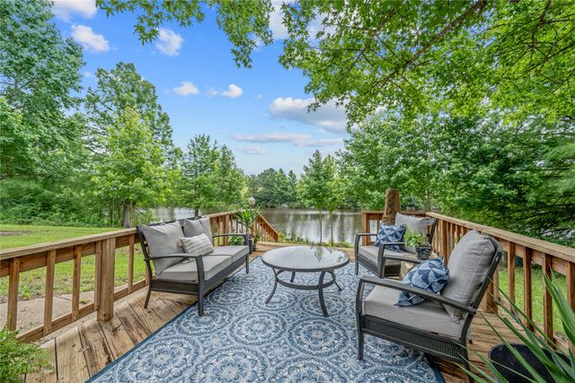 293 County Road 2768, Mineola, TX 75773