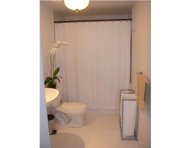 690 SW 1ST CT 1427, Miami, FL 33130