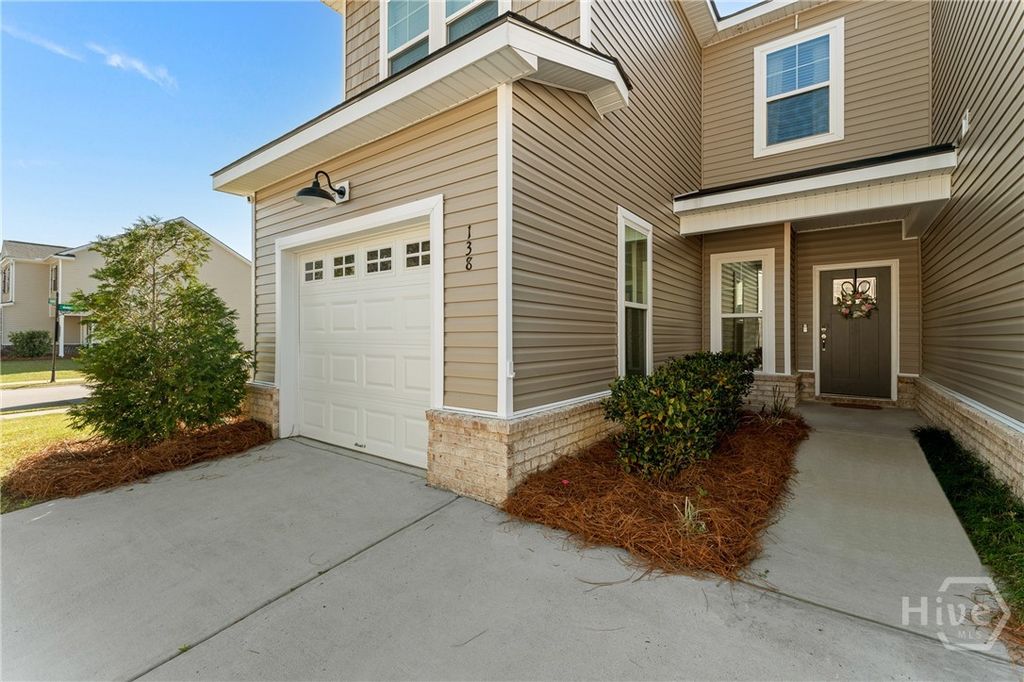 Image 2 of property listing at 138 Ainsdale Drive, Richmond Hill, GA 31324