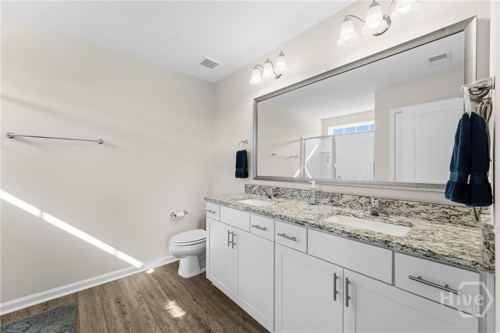 Image 32 of property listing at 138 Ainsdale Drive, Richmond Hill, GA 31324