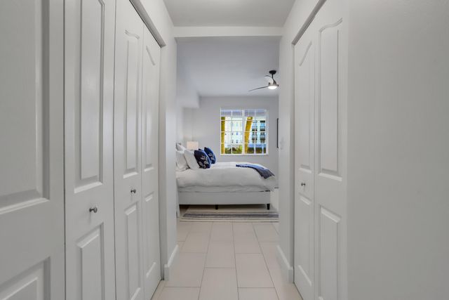 250 NE 3rd Avenue 1-211, Delray Beach, FL 33444