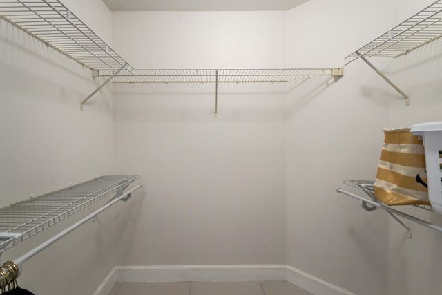 250 NE 3rd Avenue 1-211, Delray Beach, FL 33444