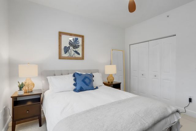 250 NE 3rd Avenue 1-211, Delray Beach, FL 33444