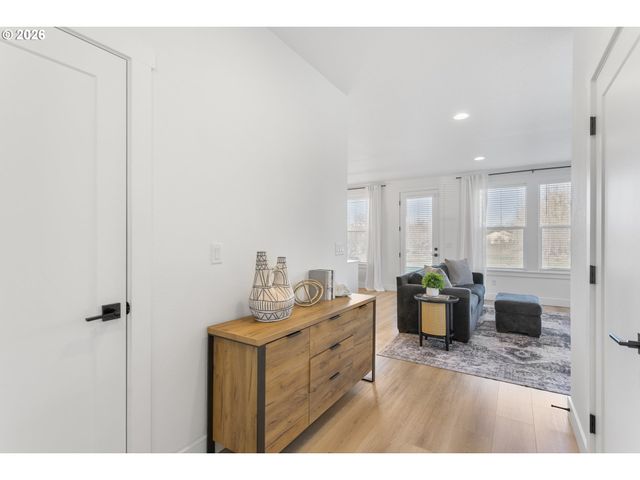 1605 Nw 5TH, Battle Ground, WA 98604