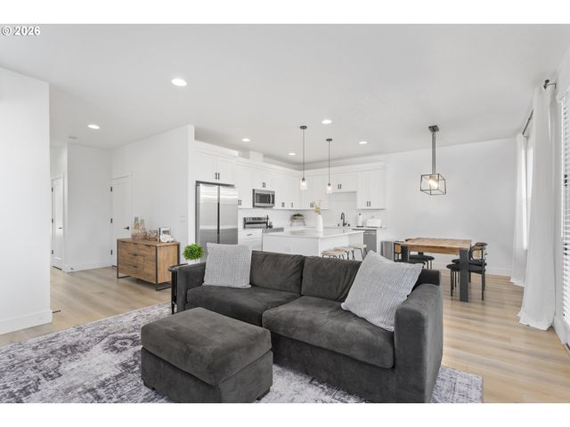 1605 Nw 5TH, Battle Ground, WA 98604