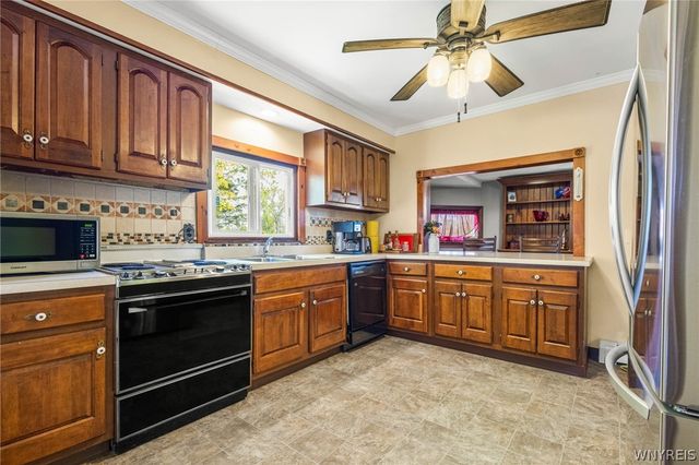 12318 Buckwheat Road, Newstead, NY 14001