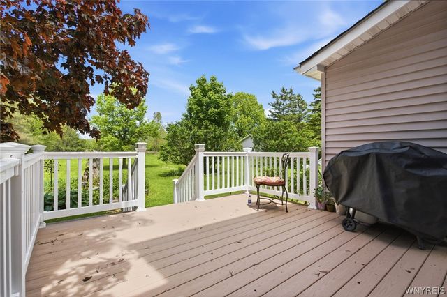 12318 Buckwheat Road, Newstead, NY 14001