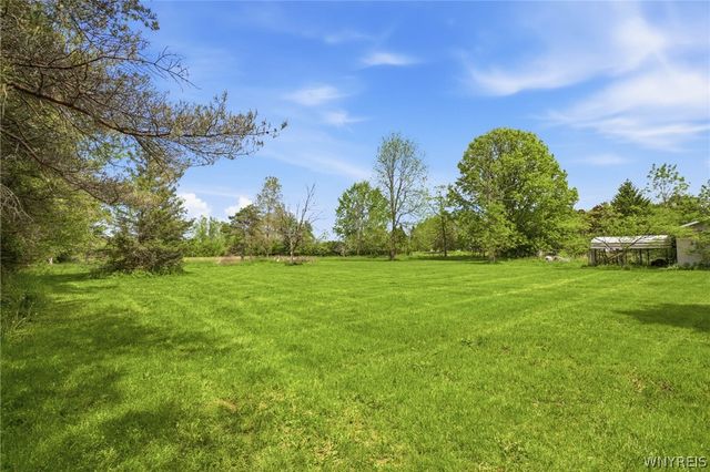 12318 Buckwheat Road, Newstead, NY 14001