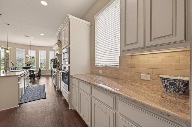 9006 Sage Thistle Trail, Richmond, TX 77406