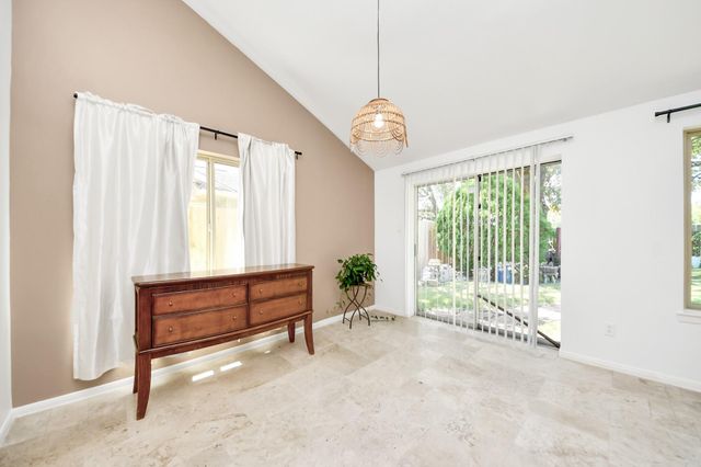 7802 Alegria Drive, Houston, TX 77083