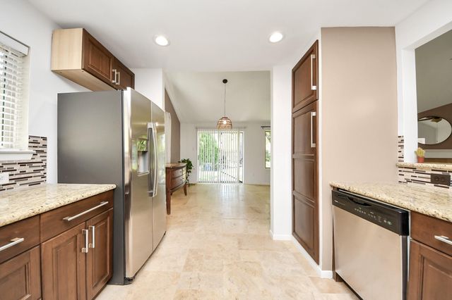 7802 Alegria Drive, Houston, TX 77083
