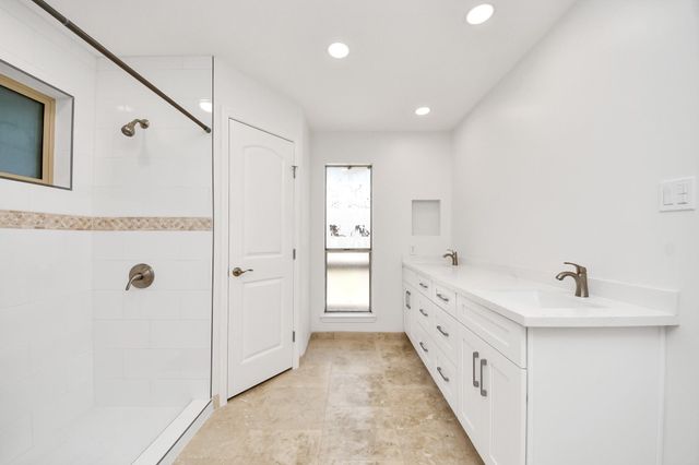7802 Alegria Drive, Houston, TX 77083