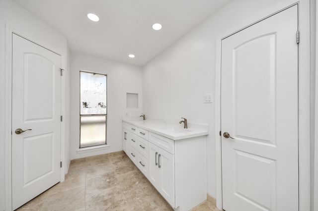 7802 Alegria Drive, Houston, TX 77083