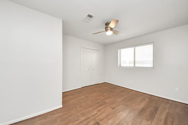 7802 Alegria Drive, Houston, TX 77083