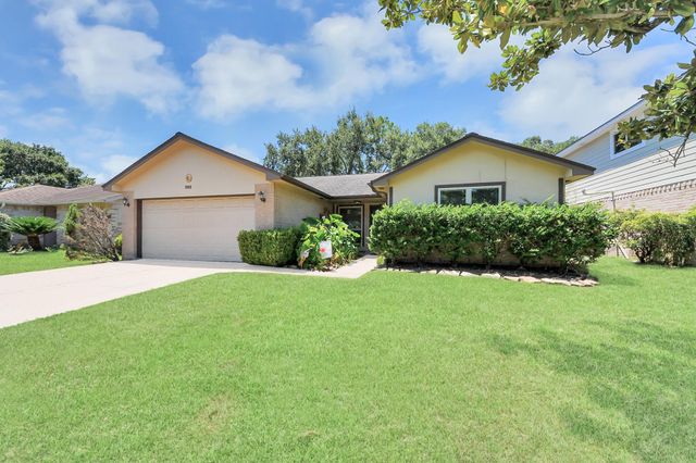 7802 Alegria Drive, Houston, TX 77083