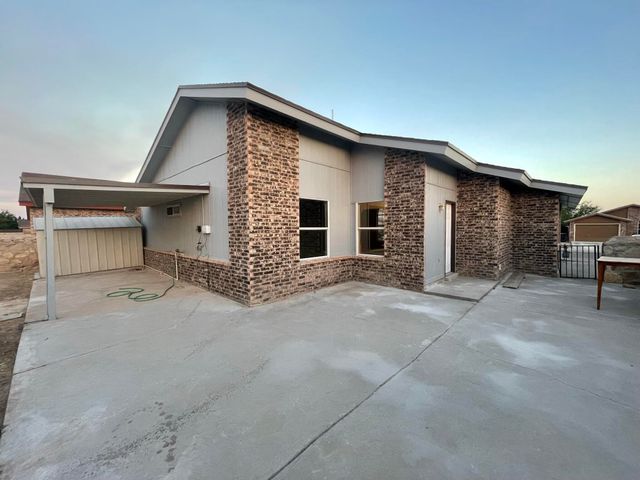 14561 Puerto Del Carmen Avenue, Horizon City, TX 79928