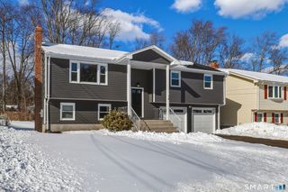 38 Mildred Road, West Hartford, CT 06107