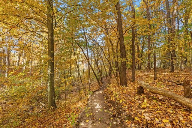 6346 Riverside Road, Fennville, MI 49408