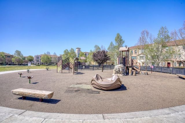 1425 Lavender Loop, Milpitas, CA 95035