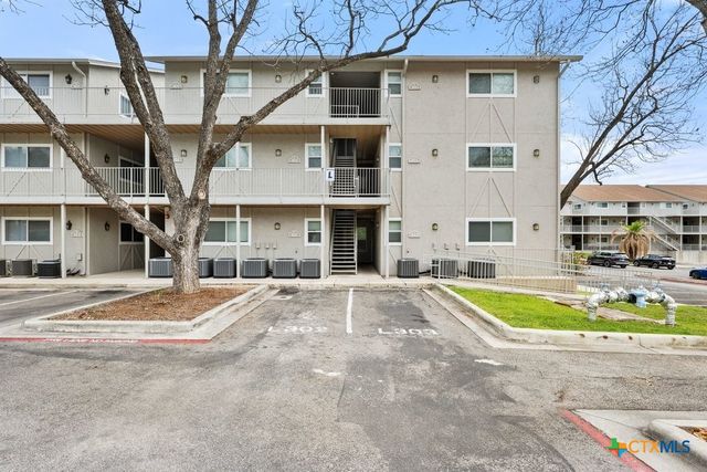 730 E Mather Street L301, New Braunfels, TX 78130