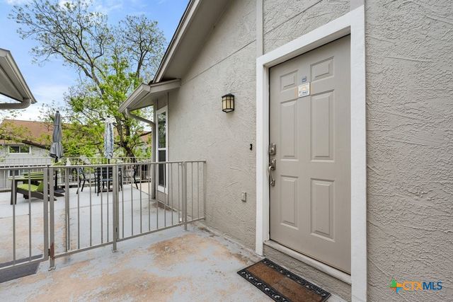 730 E Mather Street L301, New Braunfels, TX 78130