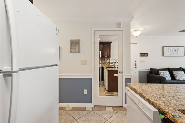 730 E Mather Street L301, New Braunfels, TX 78130