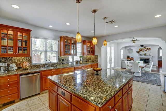 233 Snowdrop Court, San Ramon, CA 94582