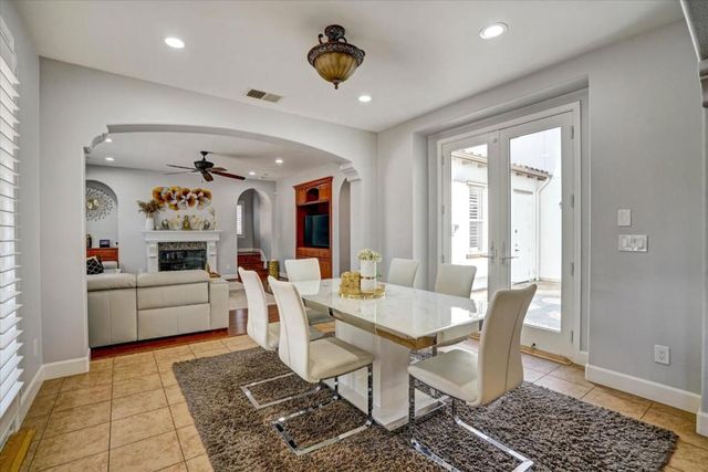 233 Snowdrop Court, San Ramon, CA 94582