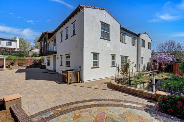 233 Snowdrop Court, San Ramon, CA 94582