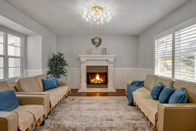 233 Snowdrop Court, San Ramon, CA 94582