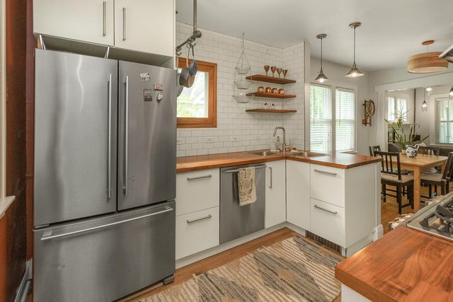 3323 Buchanan Street NE, Minneapolis, MN 55418