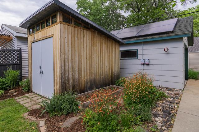3323 Buchanan Street NE, Minneapolis, MN 55418