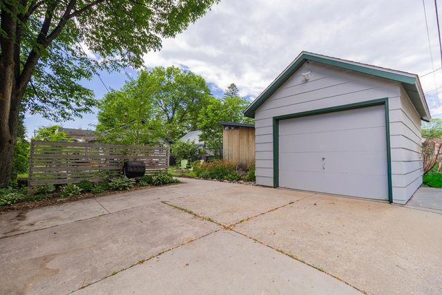 3323 Buchanan Street NE, Minneapolis, MN 55418